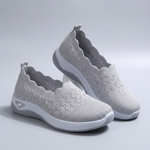 CELESTE COMFORT WALKING SHOES