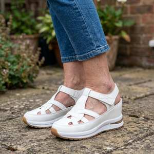 LARKBOURNE CUSHIONED SUMMER SANDALS