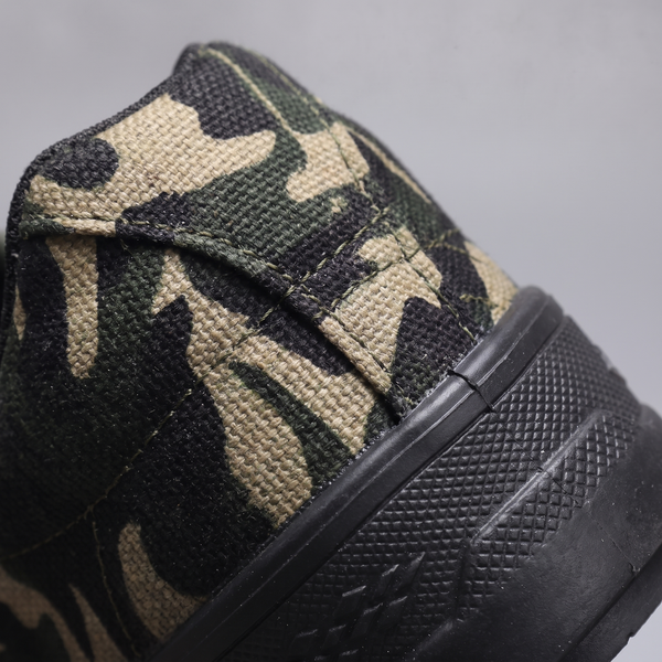 BLACKTHORN CAMO TRAINERS