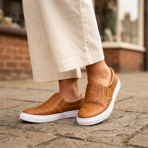 KENSWICK WHISKY COMFORT SLIDES