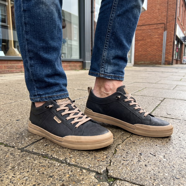 LOXFORD MODERN TRAINERS