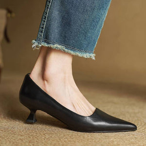 ODETTE — Escarpins en Cuir Véritable à Talon Kitten