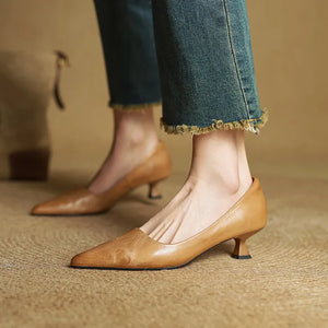 ODETTE — Escarpins en Cuir Véritable à Talon Kitten